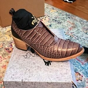 Freebird Sadie womens leather booties size 10